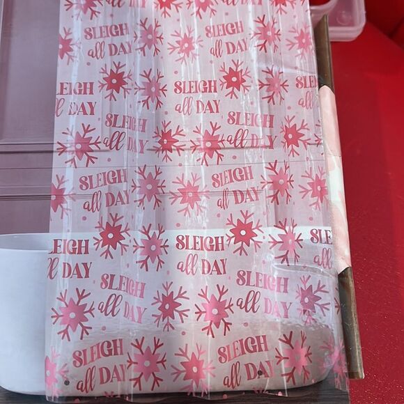 NWT Betsey Johnson shower curtain liner - Picture 2 of 3